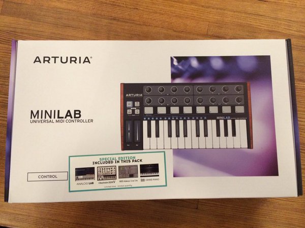 Mini Synth - Arturia MINILAB Universal MIDI Controller